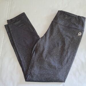 Reebok Gray Black Heathered Stretch Workout Athletic Activewear 4142
